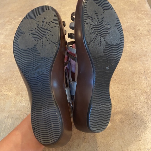 Dansko Shoes Womens Dansko Sandals Size 39 Poshmark